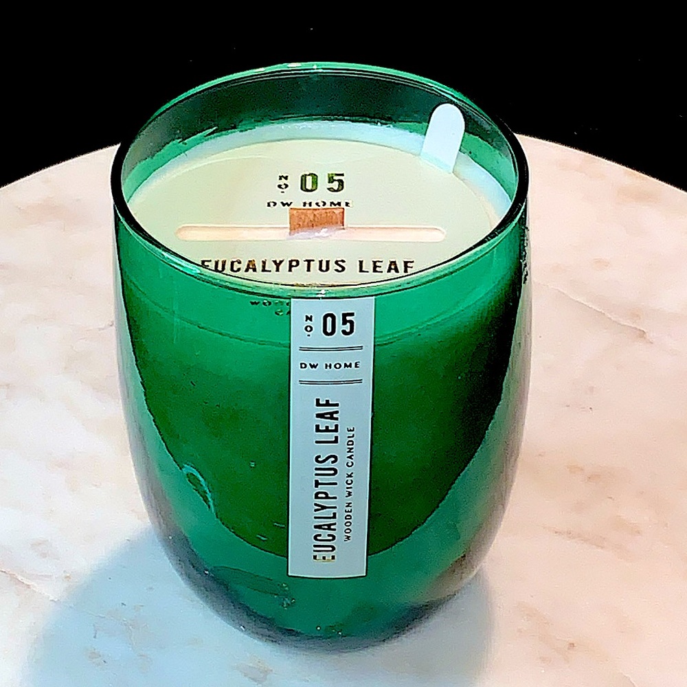 DW HOME CANDLE EUCALYPTUS LEAF NO 05 WOODEN WICK RICHLY SCENTED 15.4oz